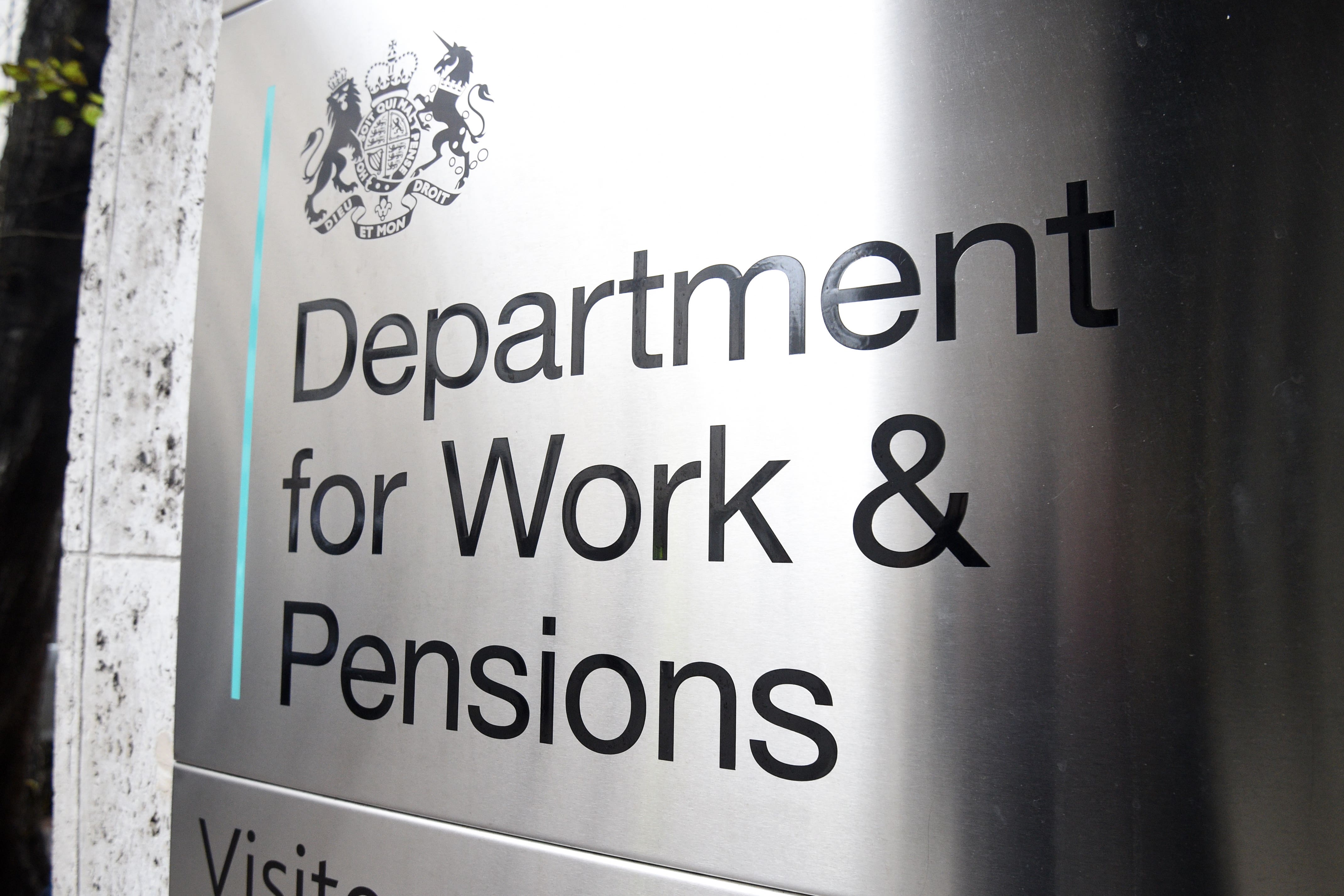 Employment and Support Allowance (ESA) in the UK: A Complete Guide for 2025/26