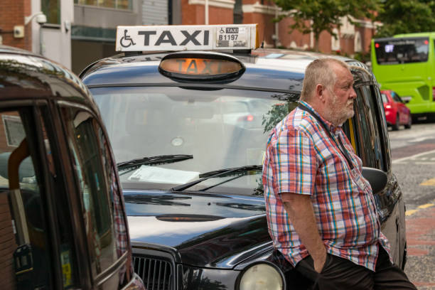 Self-Assessment Tax Return Guide for Taxi and Private Hire Drivers in the UK 2025/26